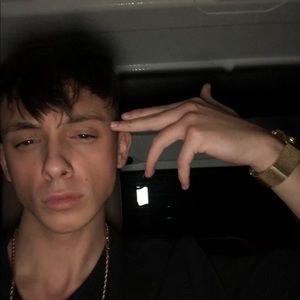 Meet your Posher, Colby